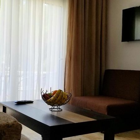 Riviera Inn Apartments อุลซิน ห้อง รูปภาพ